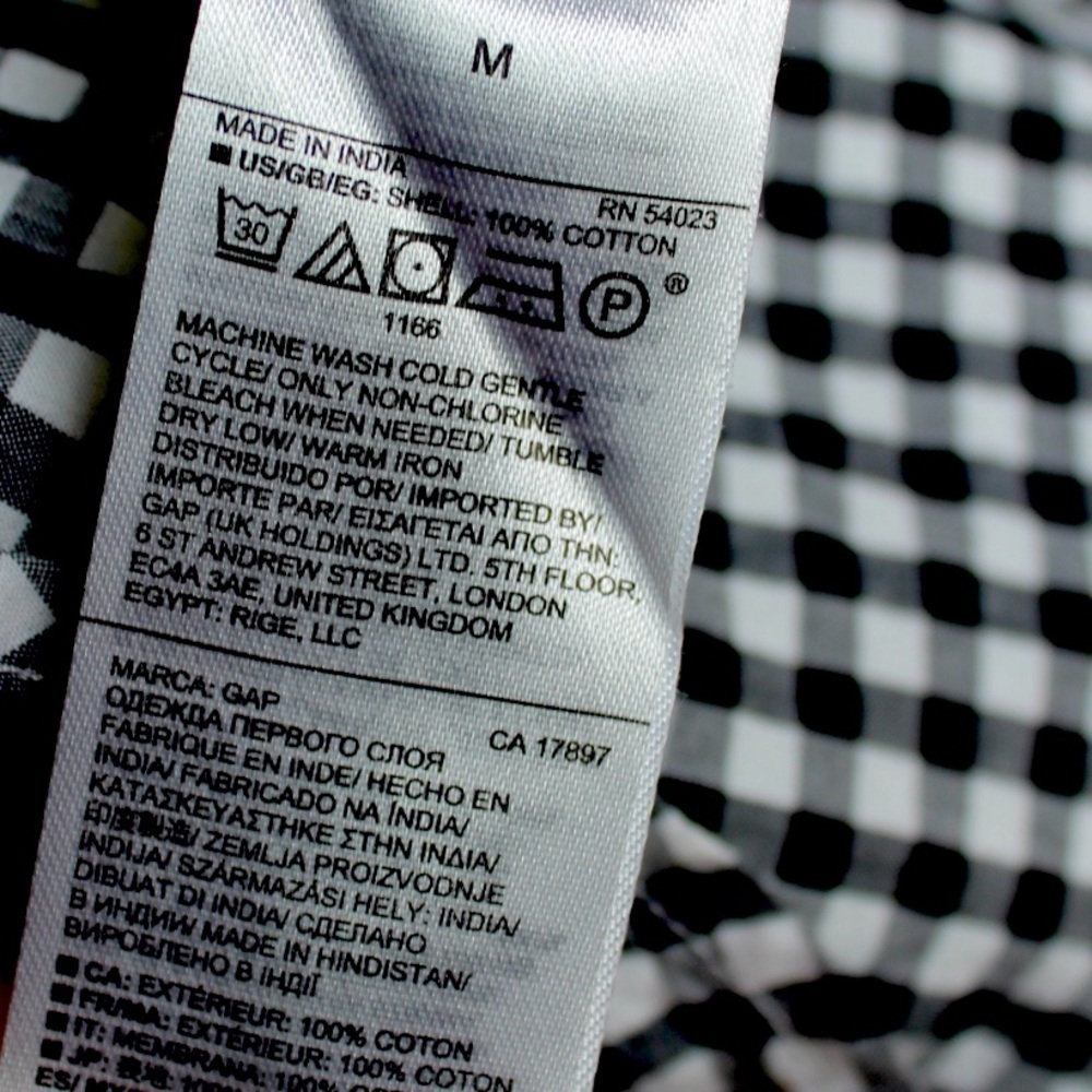GAP Black and White Checkered Top - Picture 9 of 11
